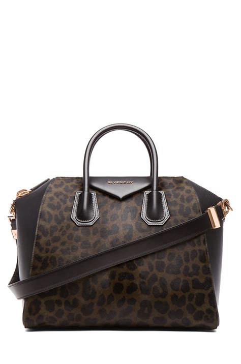 hubert de givenchy animal print tassen|hubert de Givenchy knocker.